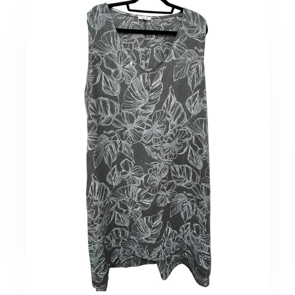 Rosemarine Dresses & Skirts - ✨ 36. Linen floral palm print sleeveless dress in plus size 3X